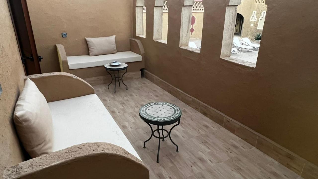 Hotel Cafe Du Sud メルズーガ エクステリア 写真