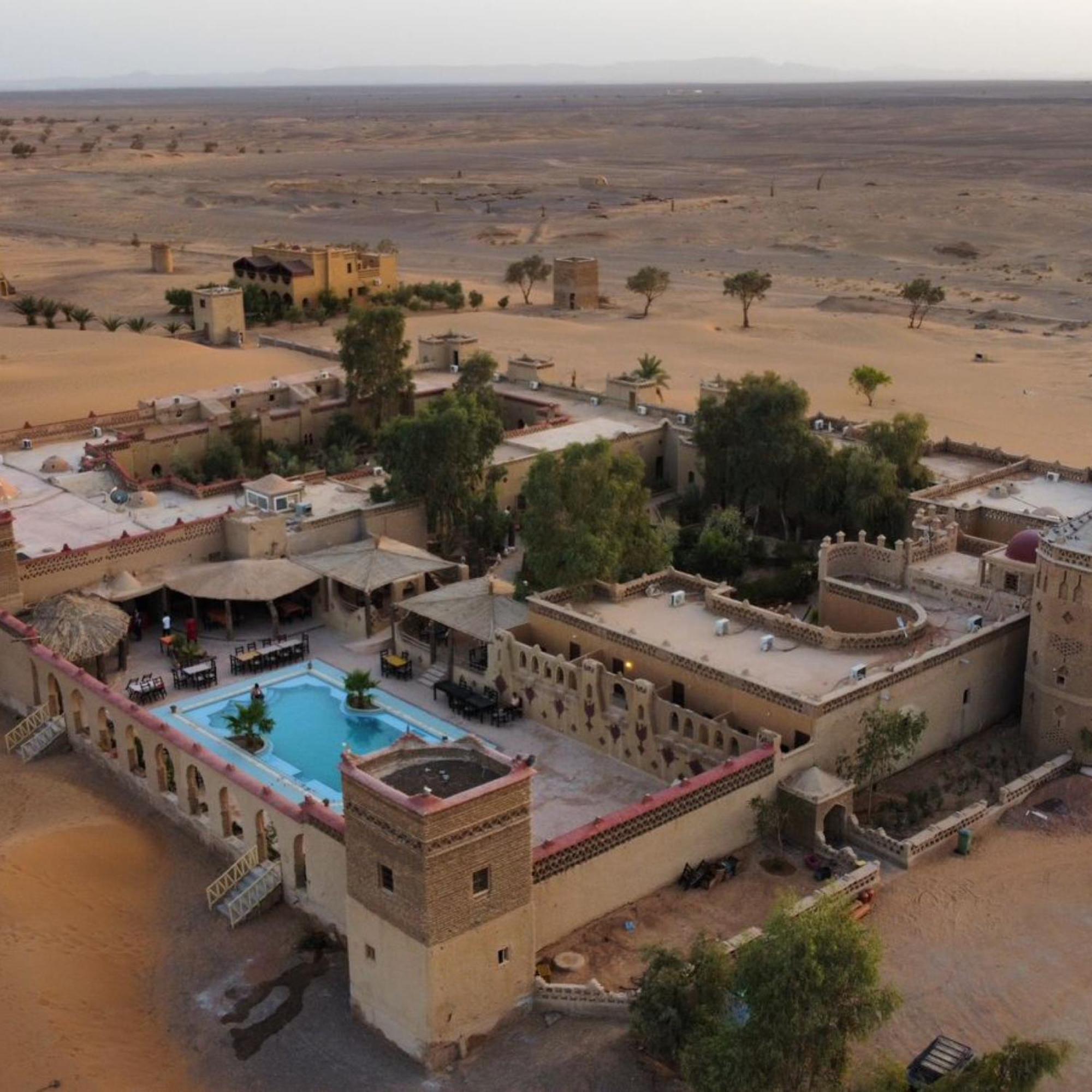 Hotel Cafe Du Sud メルズーガ エクステリア 写真